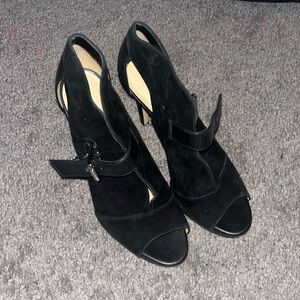 NWOT Michael Kors heels.